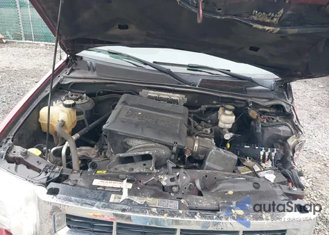 2012 Ford Escape Xlt from USA, damaged, VIN 1FMCU9DG9CKB52019